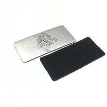 Įkelti vaizdą į galerijos rodinį, VYTIS emblema-atšvaitas (su 2-jų dalių lipnia Velcro juosta) - Neshkis