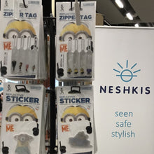 Įkelti vaizdą į galerijos rodinį, Atšvaitas pakabukas Pimpačkiukai / Reflective Minions loop strap - Neshkis
